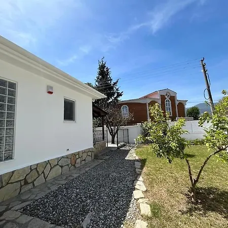 Vila Yolo Private Pool